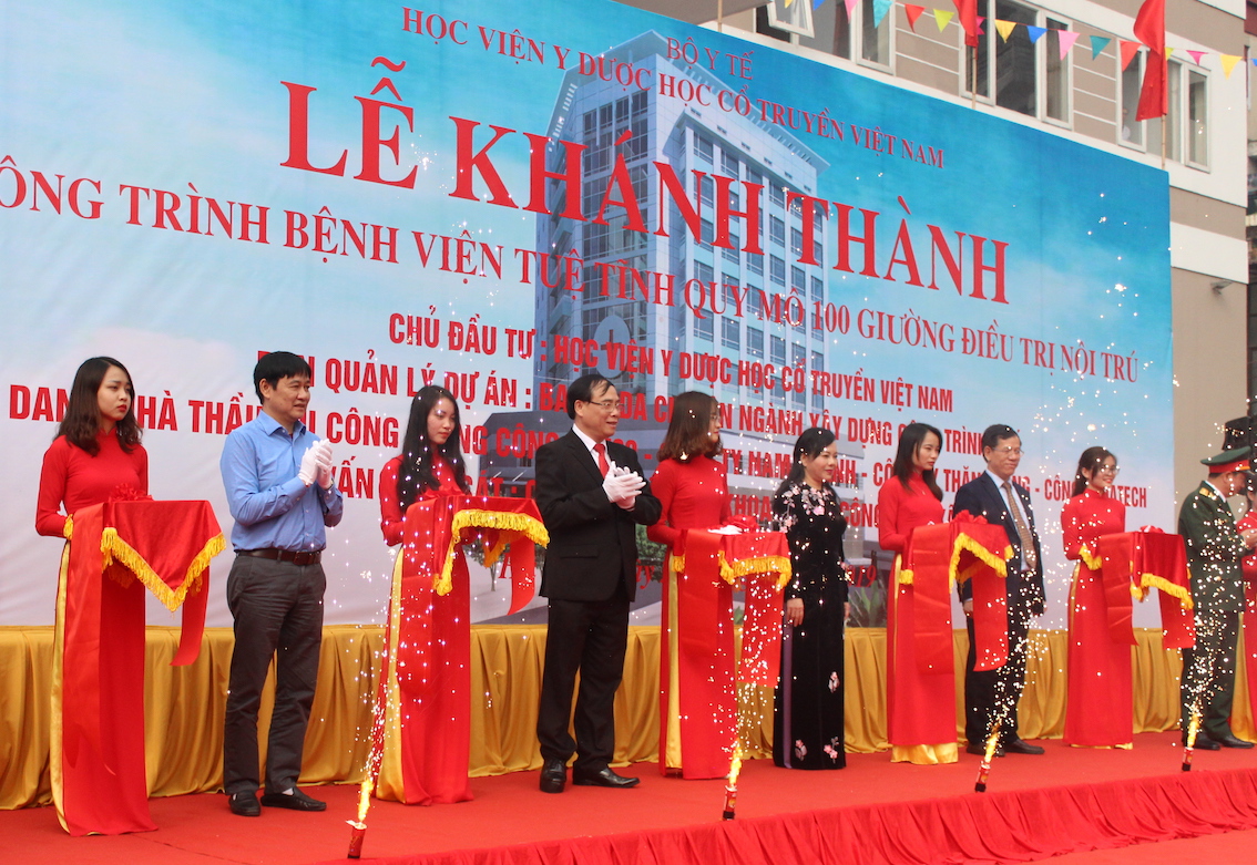 Học[-]viện[-]Y[-]-[-]Dược[-]học[-]cổ[-]truyền[-]Việt[-]Nam[-]tổ[-]chức[-]kỷ[-]niệm[-]Ngày[-]thầy[-]thuốc[-]Việt[-]Nam[-]và[-]Khánh[-]thành[-]toà[-]nhà[-]Bệnh[-]viện[-]Tuệ[-]Tĩnh[-]
